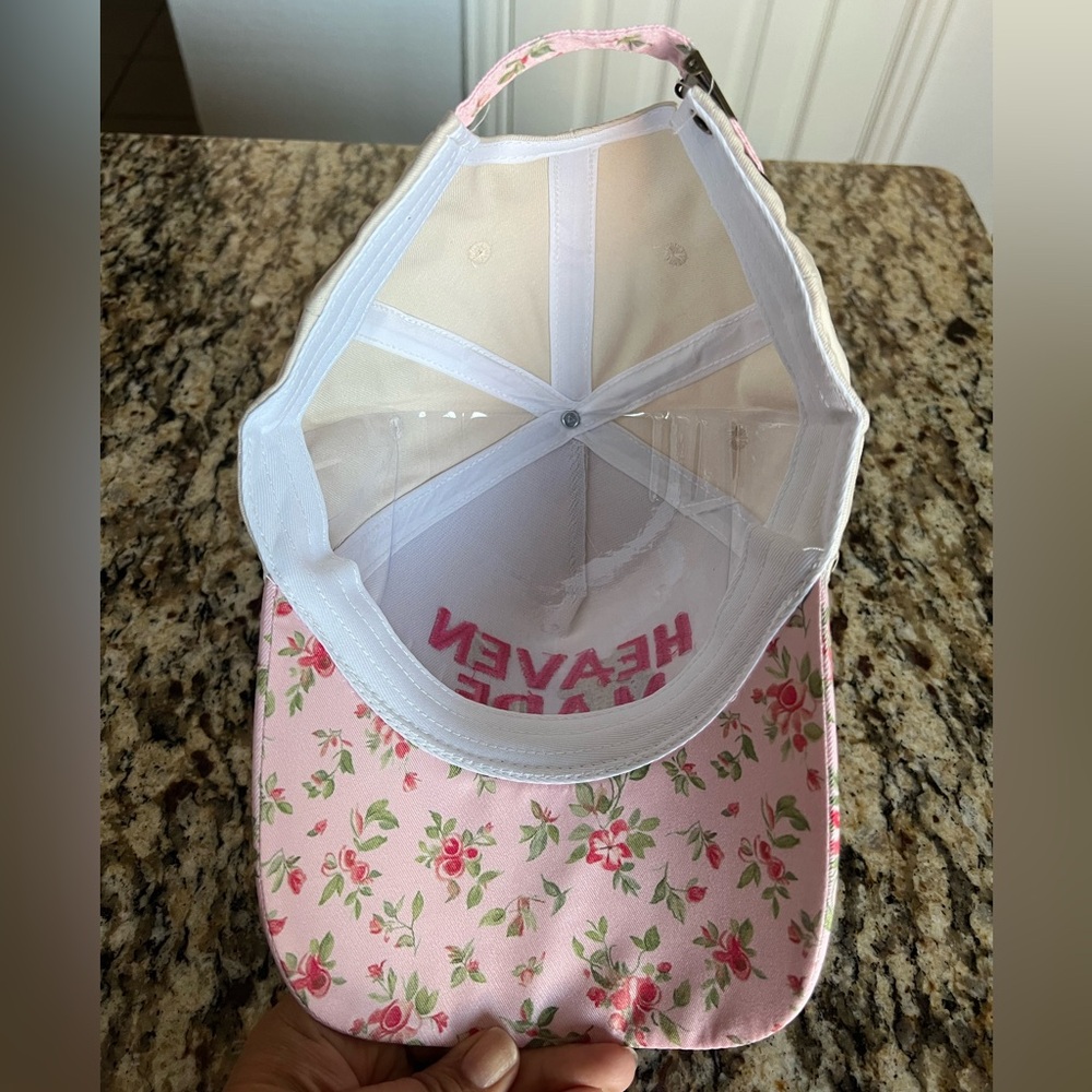 Heaven Made Floral Pink & White Trucker Hat - Picture 5 of 6
